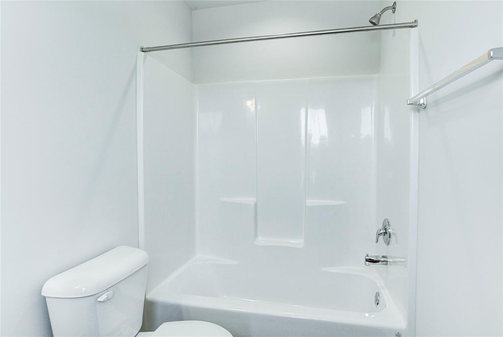 317 Steeples Boulevard Indianapolis, IN 46222 - Photo 26 of 34