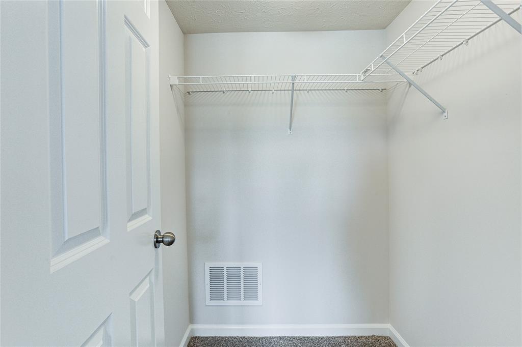 317 Steeples Boulevard Indianapolis, IN 46222 - Photo 32 of 34