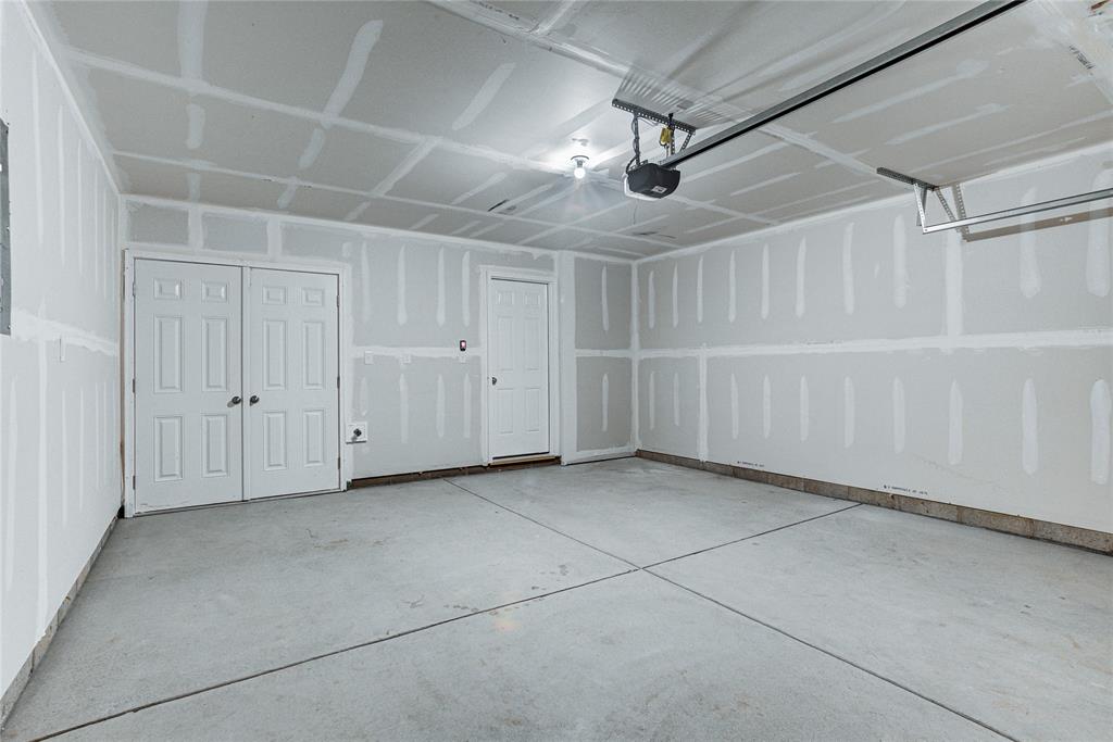 317 Steeples Boulevard Indianapolis, IN 46222 - Photo 34 of 34