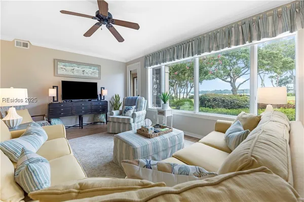 $679,000 | 6 Village N Drive, Unit 59, Hilton Head Island, SC 29926