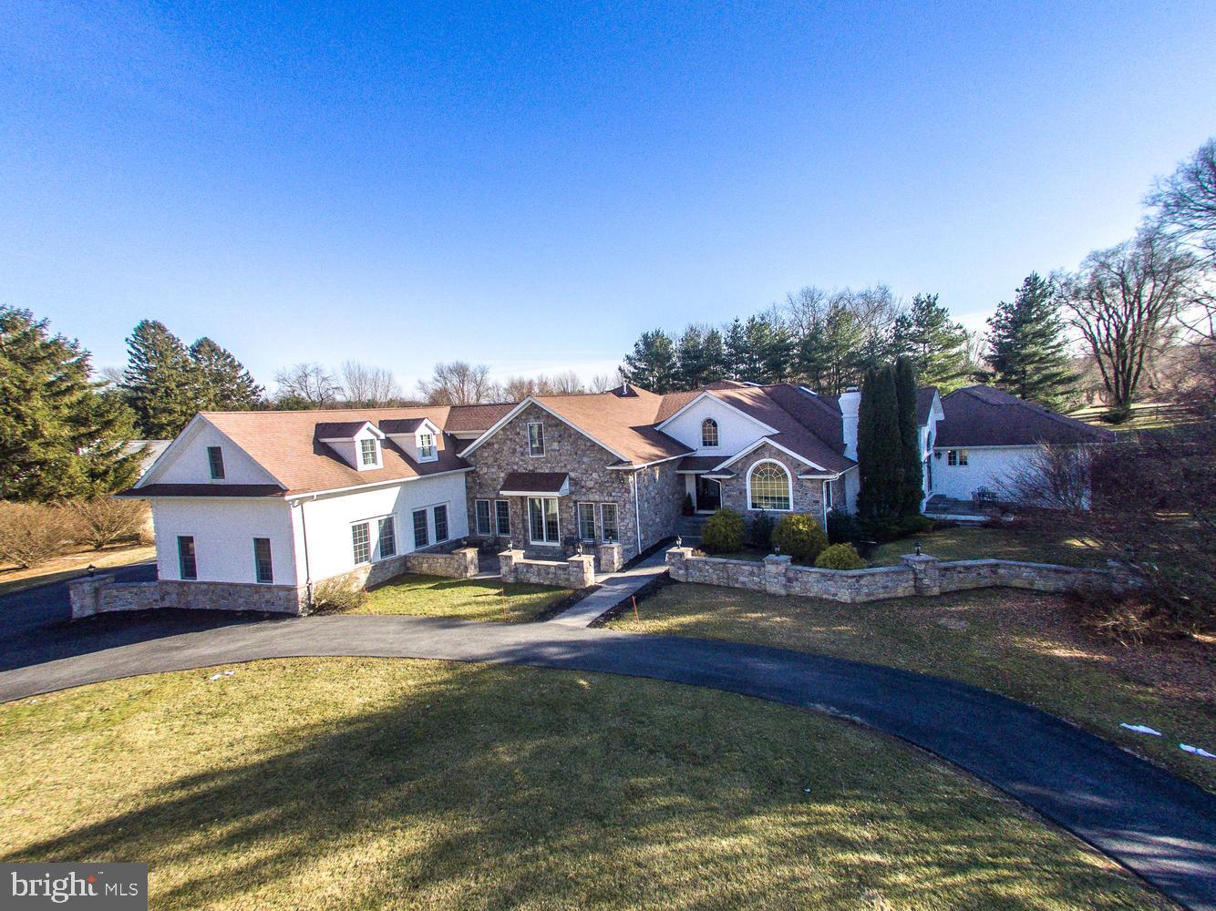 312 Longwood Road Kennett Square, PA 19348 - Photo 3 of 62 Gallery Image 3