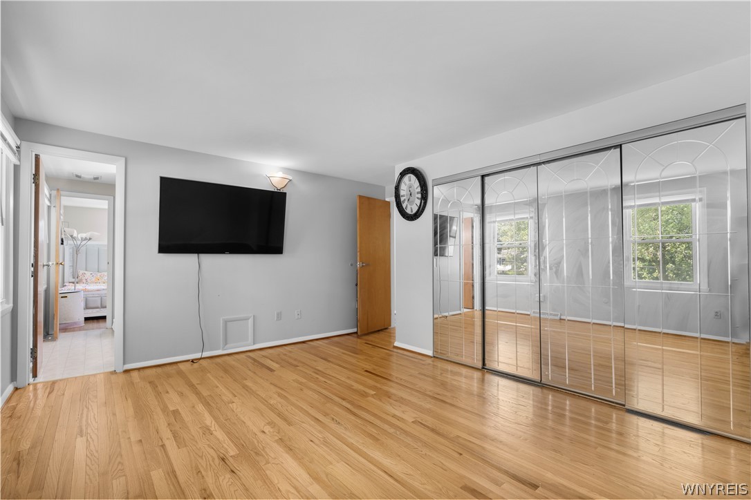 95 Klein Road Amherst, NY 14221 - Photo 15 of 39 Bedroom 1