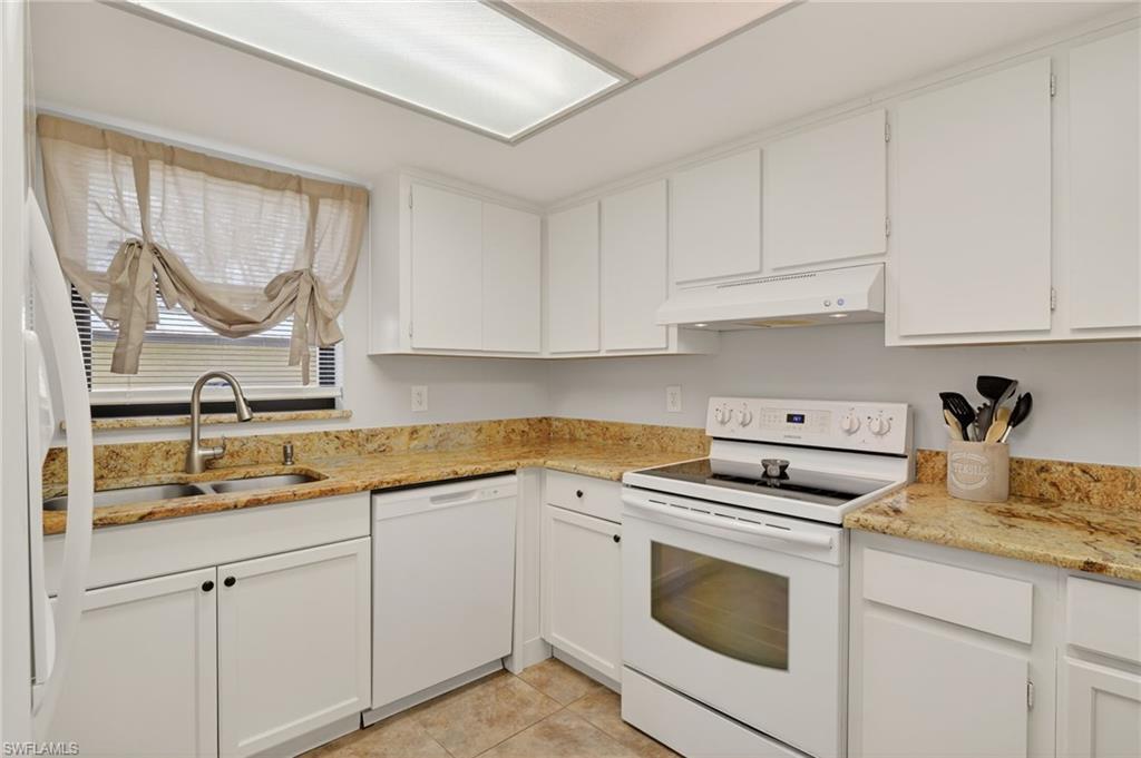 75 St Andrews Boulevard, Unit A100 Naples, FL 34113 - Photo 22 of 34