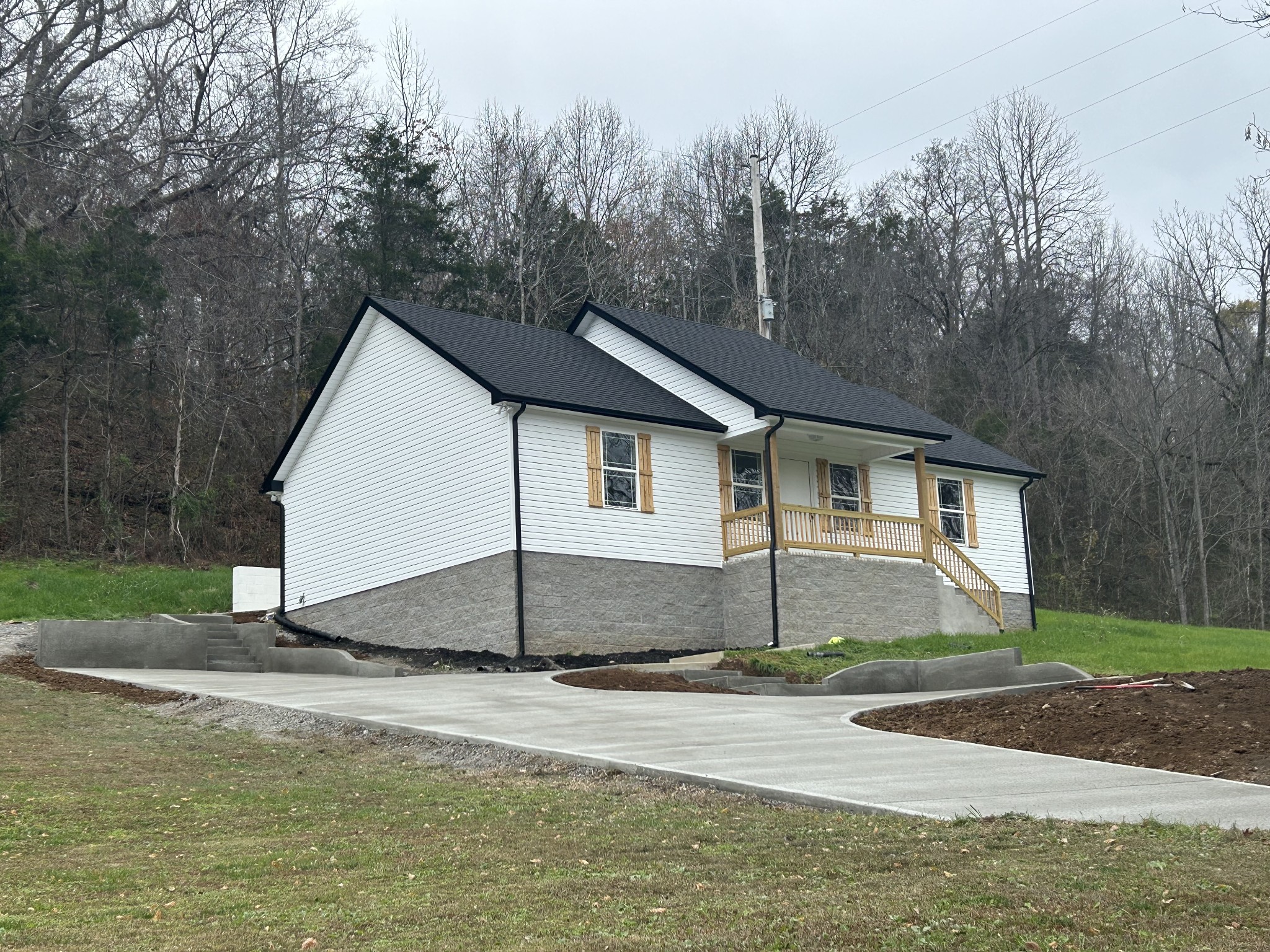 326 Leo Whitley Road Lafayette, TN 37083 - Photo 1 of 20 Gallery Image 1