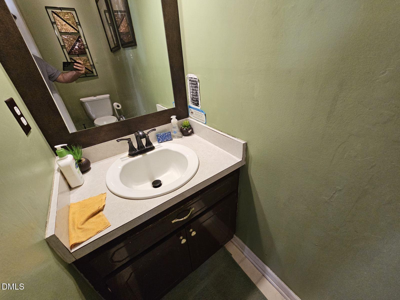 4205 Knightsbridge Way Raleigh, NC 27604 - Photo 13 of 30 19