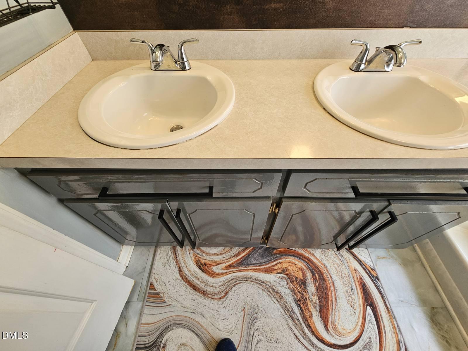 4205 Knightsbridge Way Raleigh, NC 27604 - Photo 23 of 30 35