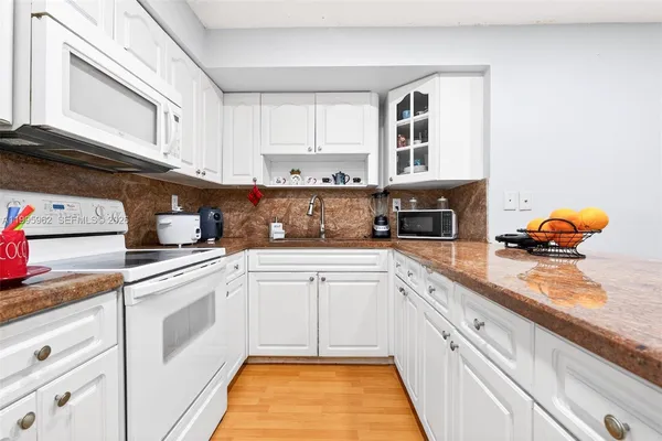 $665,000 | 7821 Southwest 9th Terrace, Miami, FL 33144
