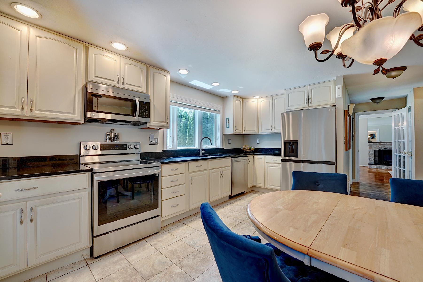 7 Acorn Acres Rye, NH 03870 - Photo 4 of 20