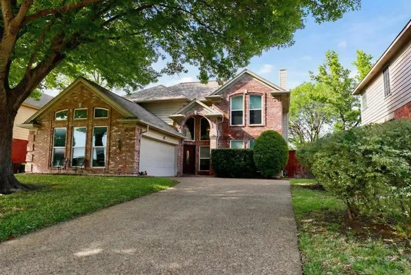 $499,000 | 825 Wynnpage Lane, Plano, TX 75075