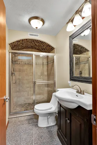 $1,440,000 | 6533D Lois Way, Nine Mile Falls, WA 99026