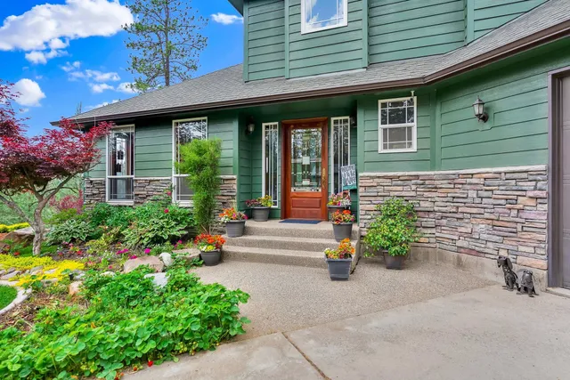 $1,440,000 | 6533D Lois Way, Nine Mile Falls, WA 99026