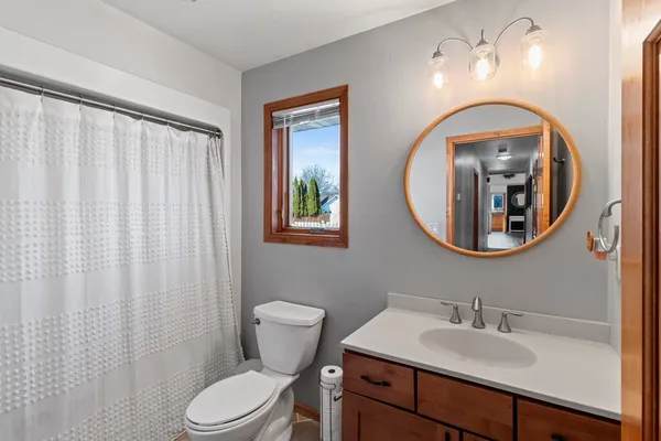 $374,900 | 1700 East Midway Road, Appleton, WI 54915