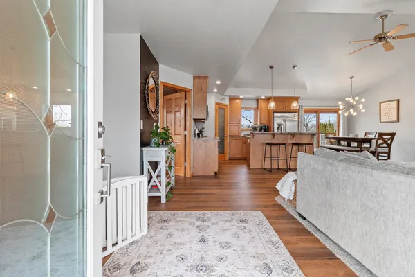 $374,900 | 1700 East Midway Road, Appleton, WI 54915