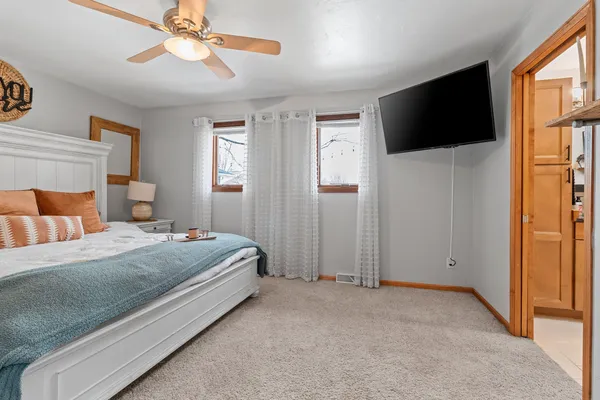 $374,900 | 1700 East Midway Road, Appleton, WI 54915