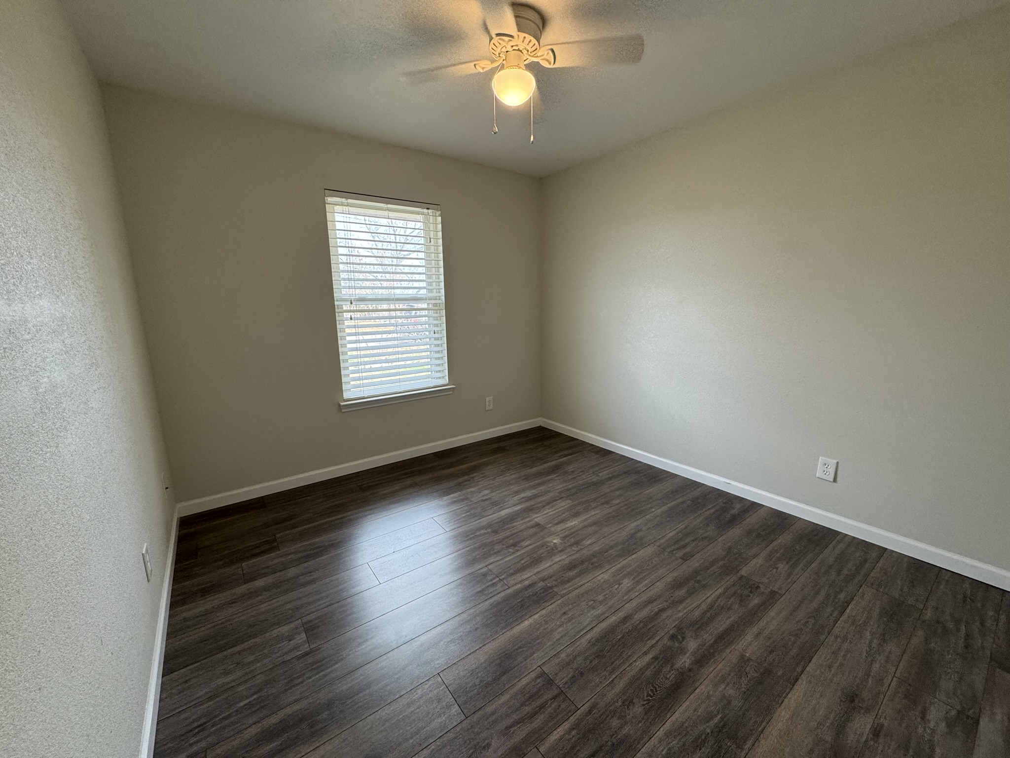 2006 Ash Street Georgetown, TX 78626 - Photo 19 of 21 2nd bedroom