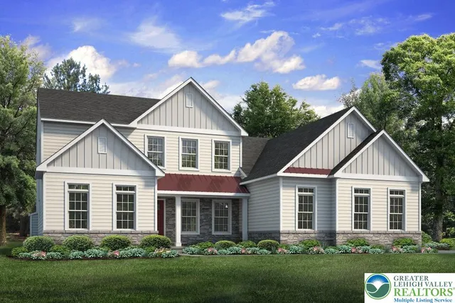 a view of a yard in front of house