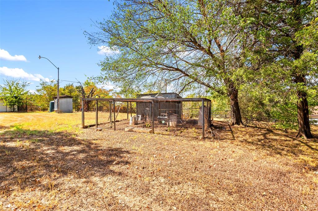 668 Cleve Cole Road Denison, TX 75021 - Photo 38 of 38 Gallery Image 38