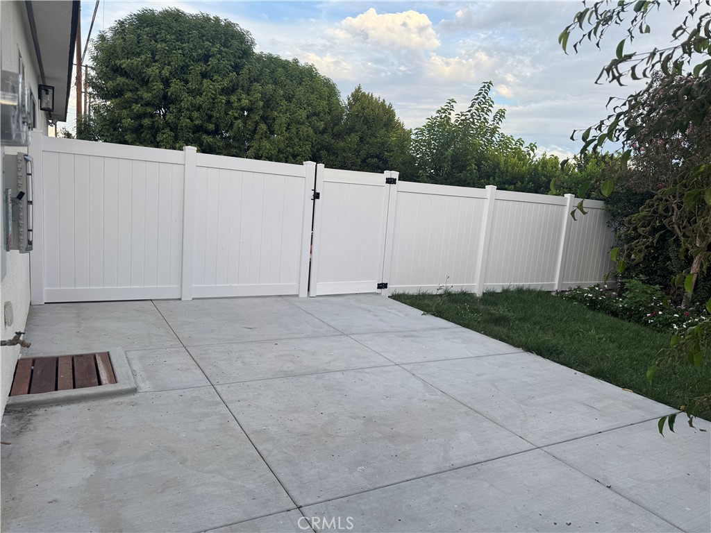 752 Rio Del Sol Avenue Montebello, CA 90640 - Photo 13 of 15 Gallery Image 13