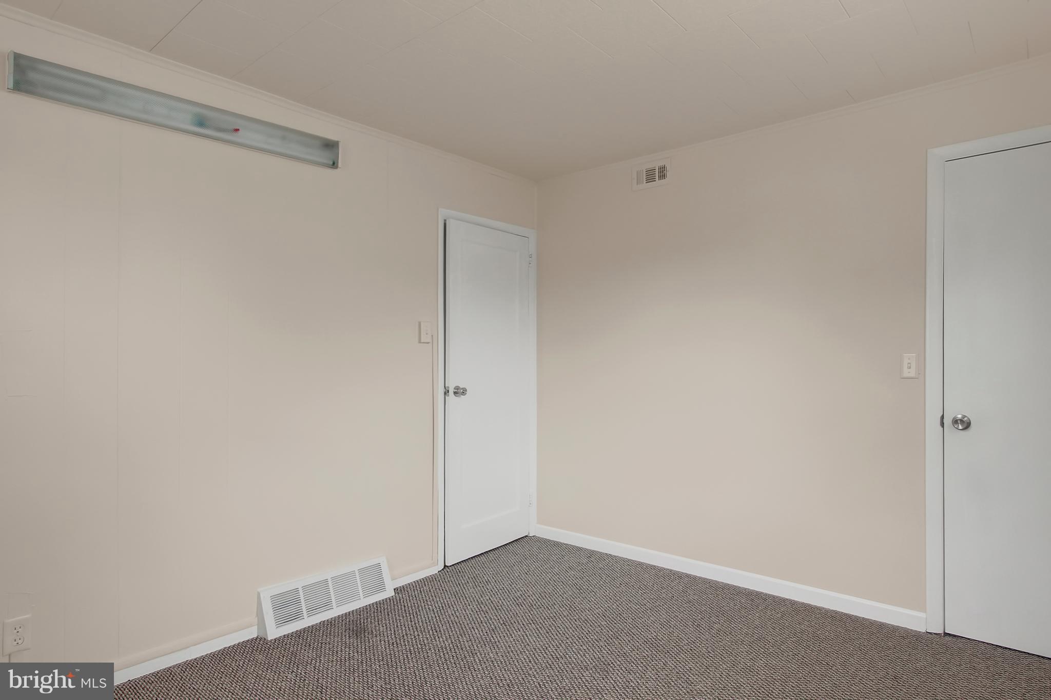 8233 Cornwall Road Baltimore, MD 21222 - Photo 17 of 29 Bedroom (Master)