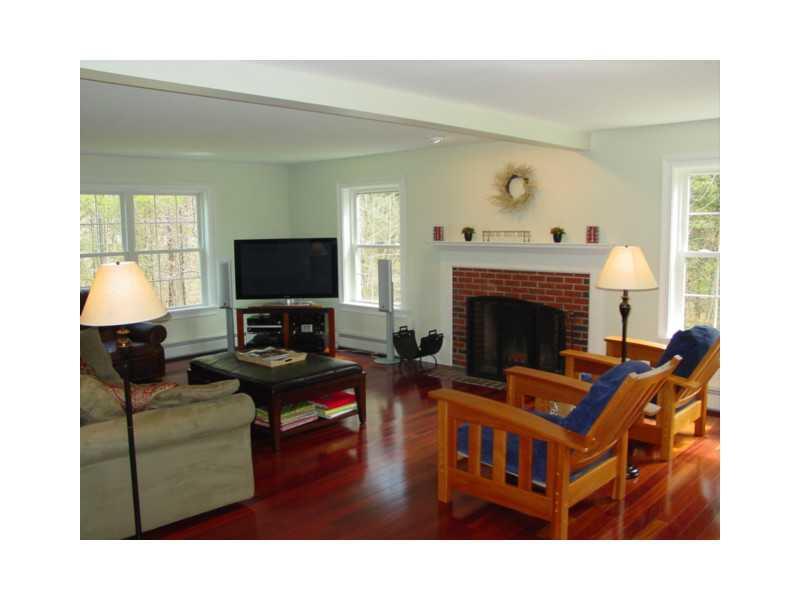 71 Stowell Brooke Road North Yarmouth, ME 04097 - Photo 11 of 27 Living Room.