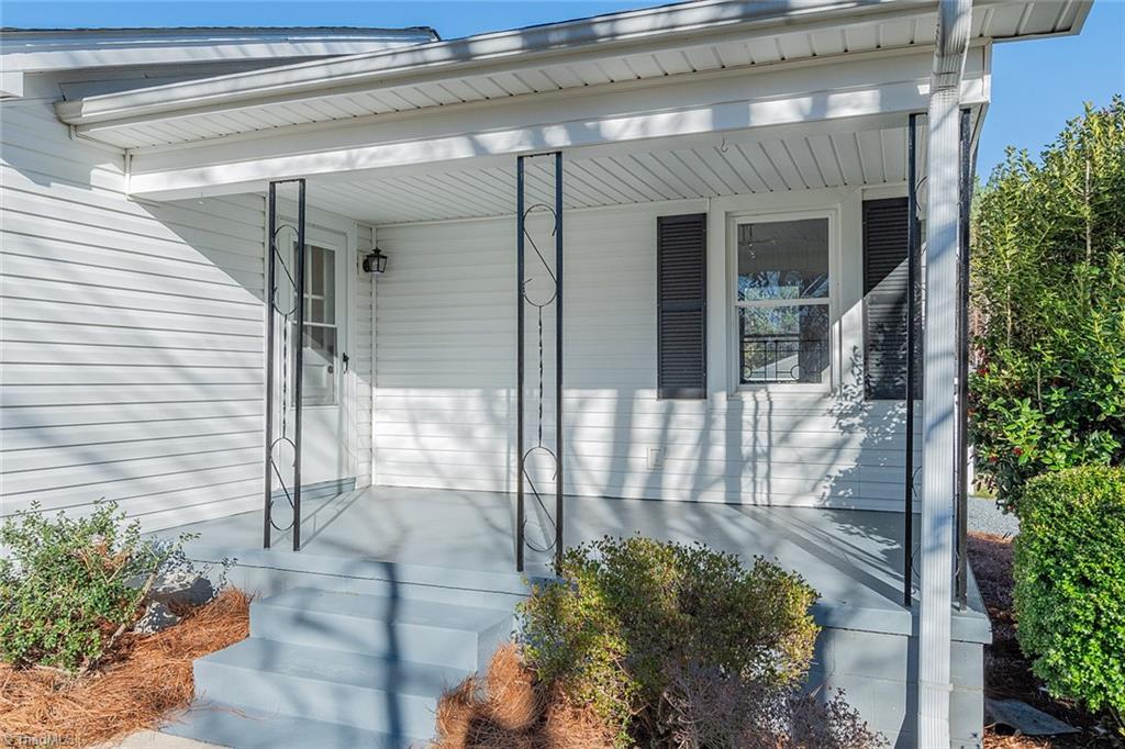 195 Arvil Hunt Road Lexington, NC 27295 - Photo 5 of 39 Gallery Image 5