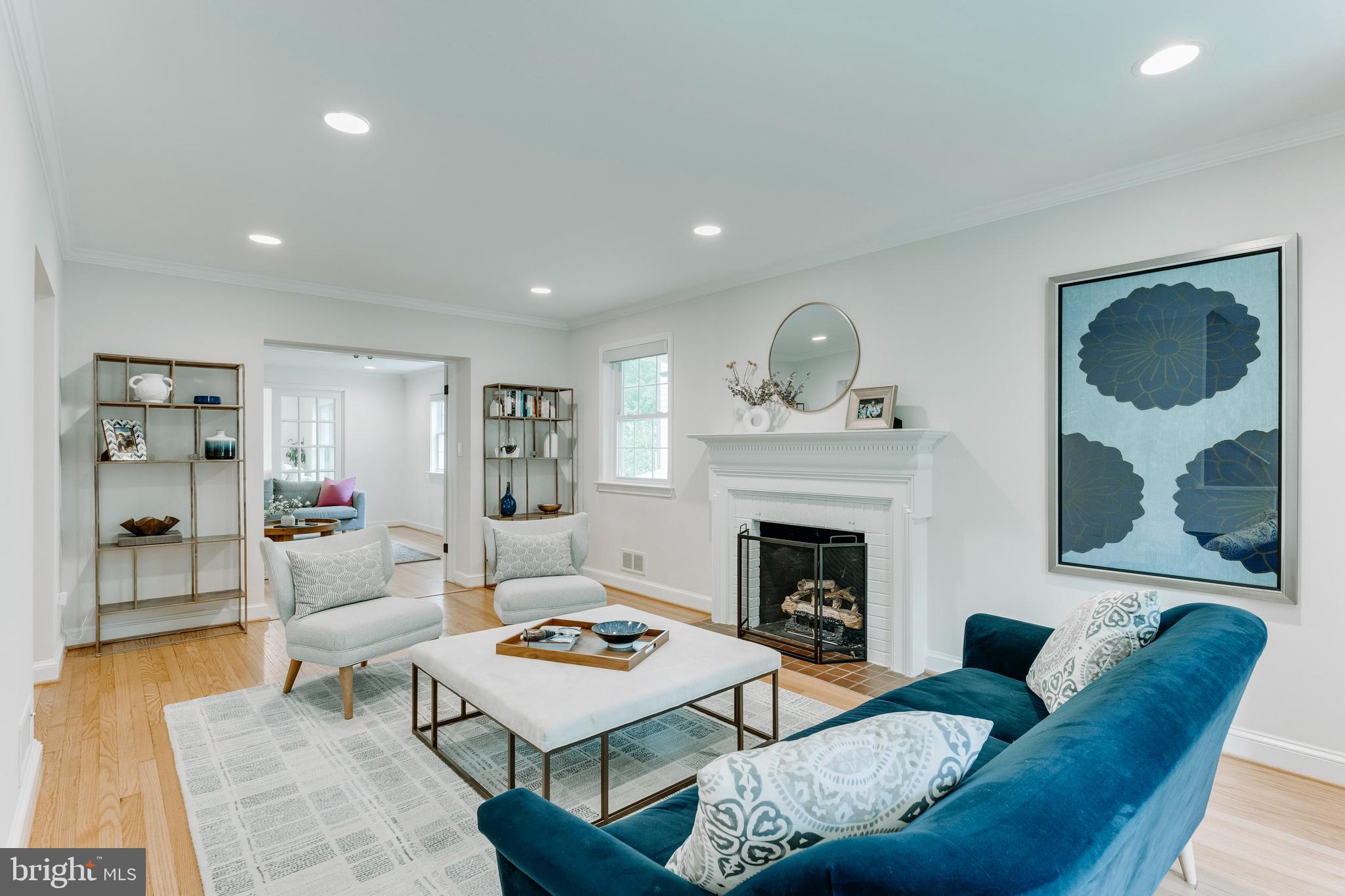 5705 Northfield Road Bethesda, MD 20817 - Photo 7 of 51 Elegant Living Room