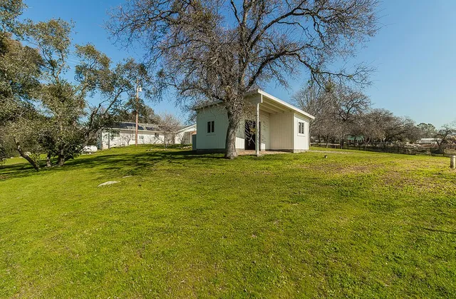 $589,000 | 29039 Auberry Road, Prather, CA 93651