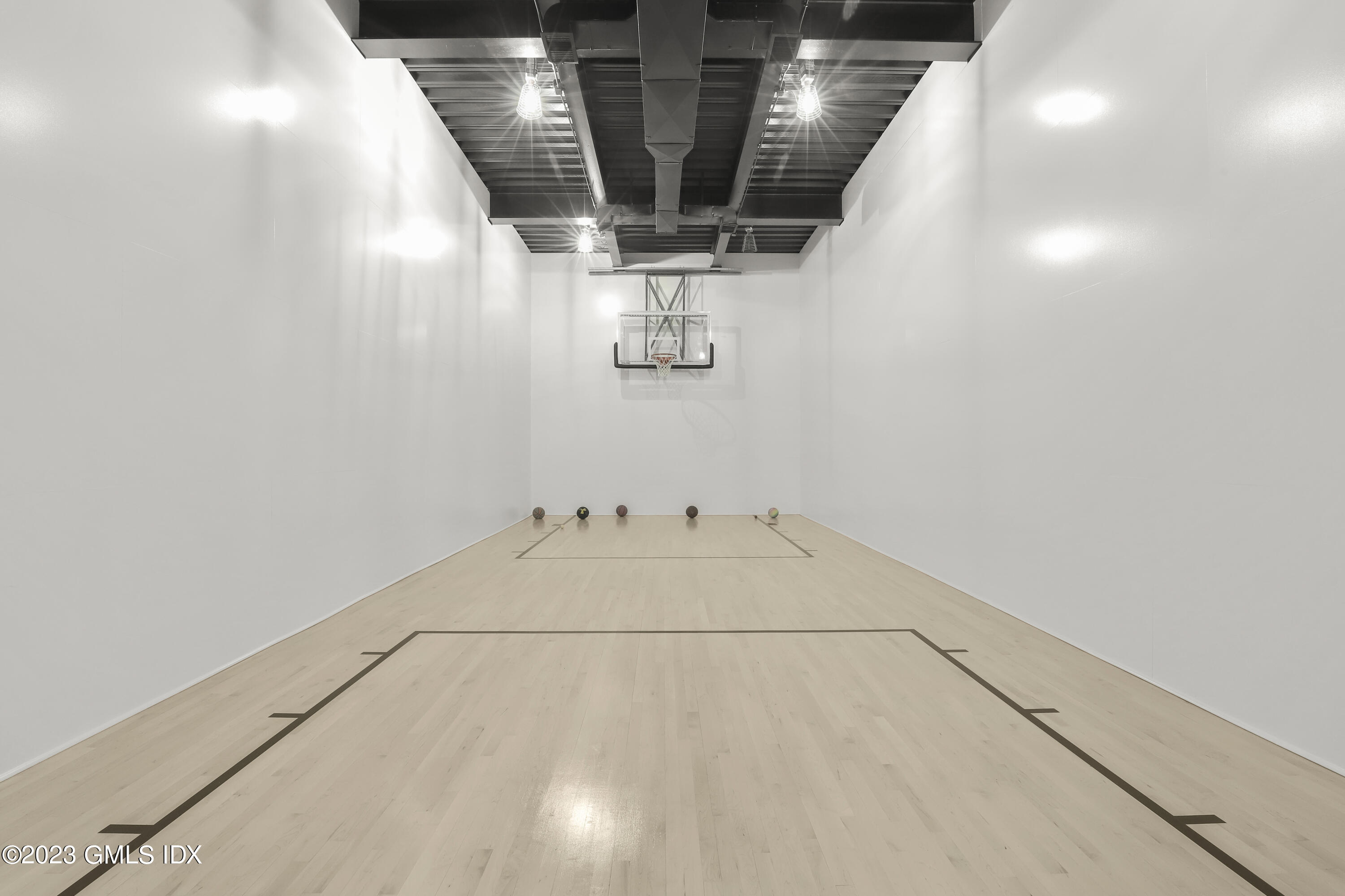 32 Meadowcroft Lane Greenwich, CT 06830 - Photo 38 of 43 a view of water heater