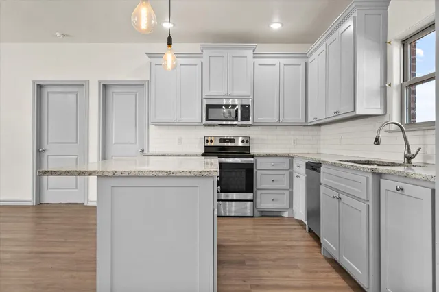 $324,900 | 1388 Redhead Road, Wilson, TX 79381