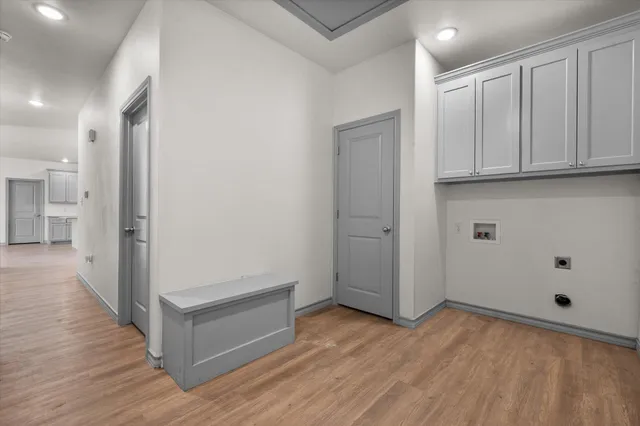 $324,900 | 1388 Redhead Road, Wilson, TX 79381