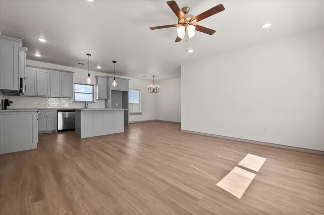 $324,900 | 1388 Redhead Road, Wilson, TX 79381