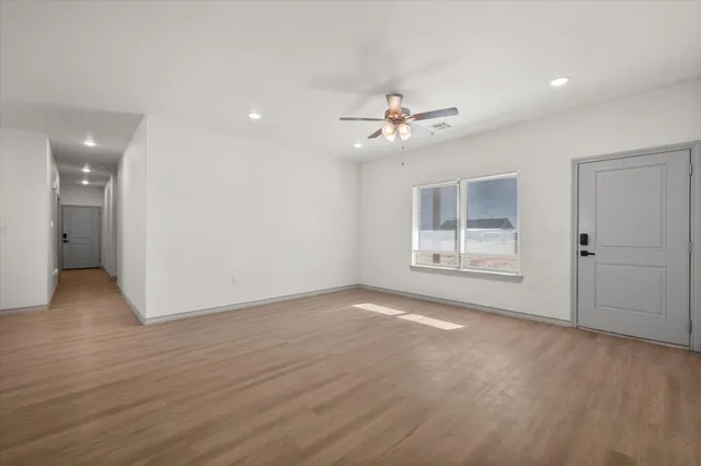 $324,900 | 1388 Redhead Road, Wilson, TX 79381