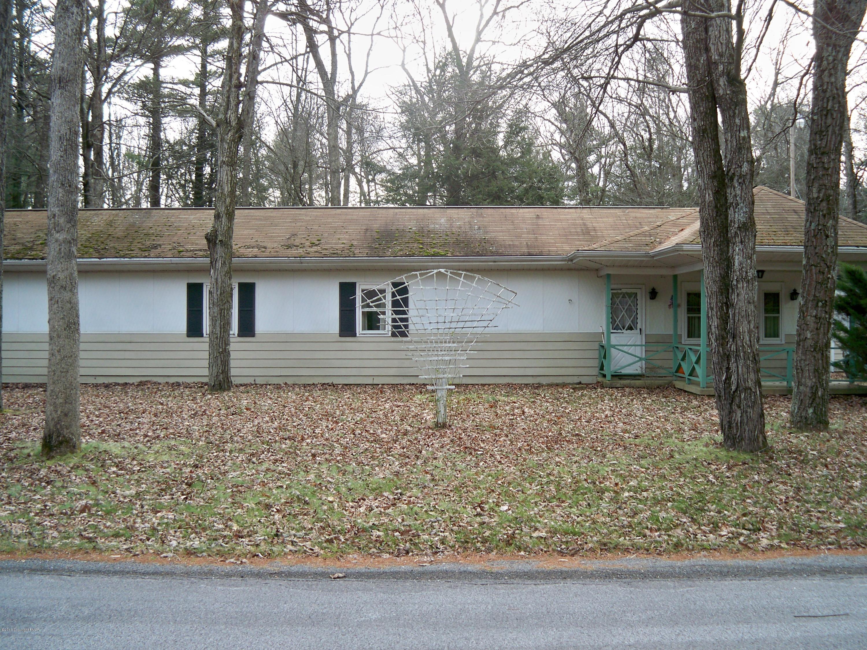 228 Smith Road Jim Thorpe, PA 18229 - Photo 1 of 7 100_2028