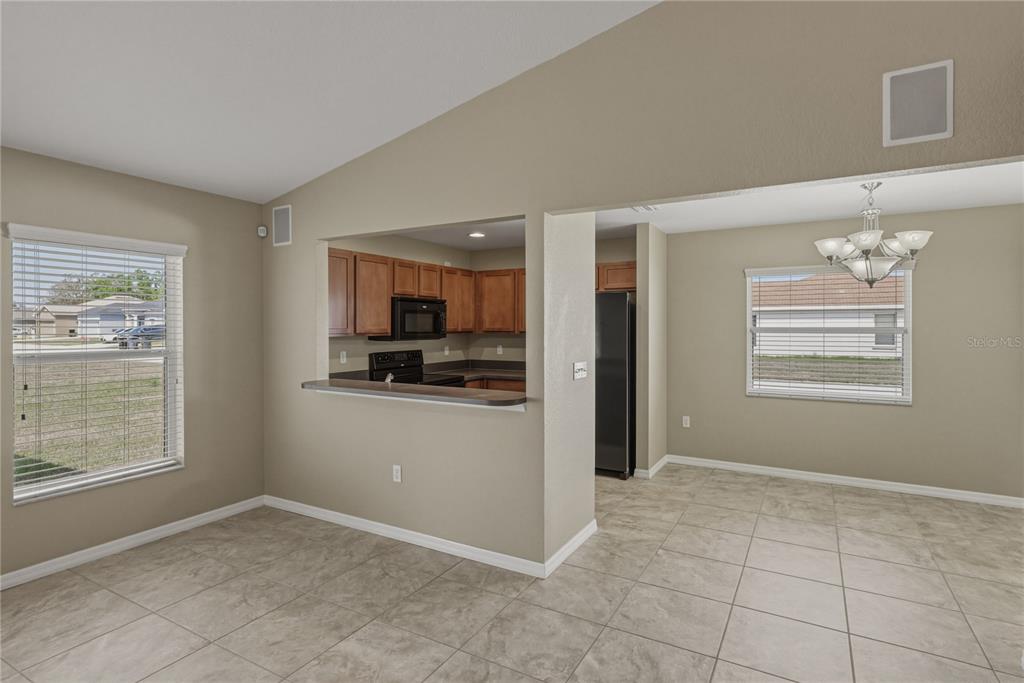 2940 Coach Lamp Road Mulberry, FL 33860 - Photo 4 of 43
