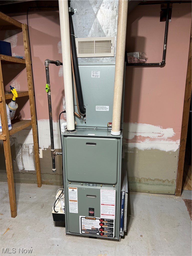 7204 Frailey Road Vermilion, OH 44089 - Photo 14 of 28 Utility room with heating utilities