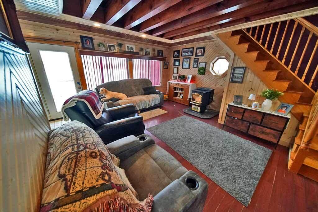 92 Spaulding Lake Road Oakfield, ME 04763 - Photo 29 of 86 maine-lake-home-living-rm