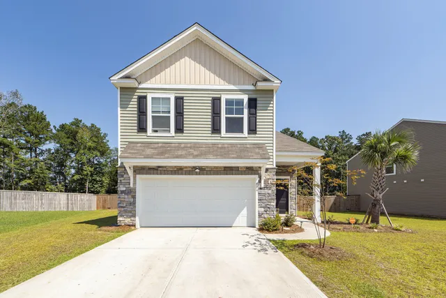 $429,000 | 414 Blue Elderberry Run, Moncks Corner, SC 29461