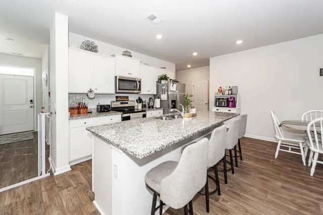 $429,000 | 414 Blue Elderberry Run, Moncks Corner, SC 29461