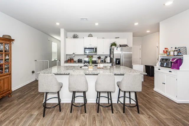 $429,000 | 414 Blue Elderberry Run, Moncks Corner, SC 29461