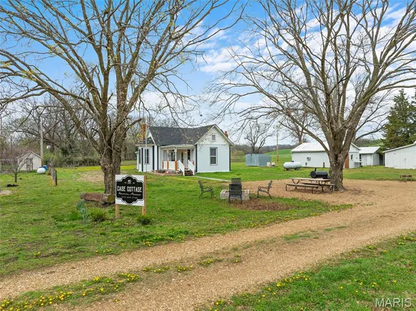$250,000 | 32391 Case Road, Hermann, MO 65041