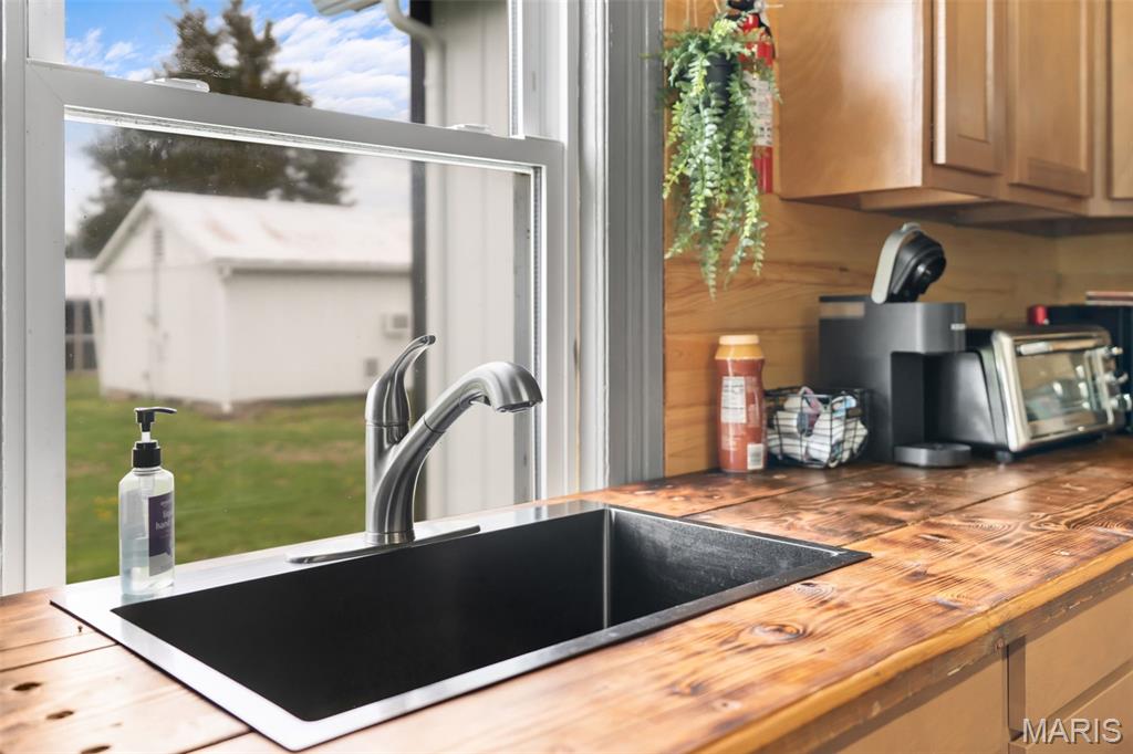 32391 Case Road Hermann, MO 65041 - Photo 11 of 38