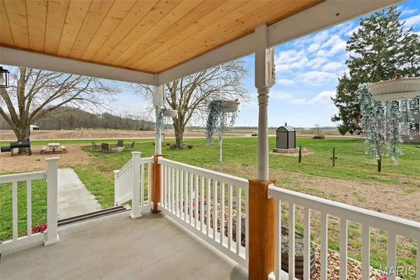 $250,000 | 32391 Case Road, Hermann, MO 65041