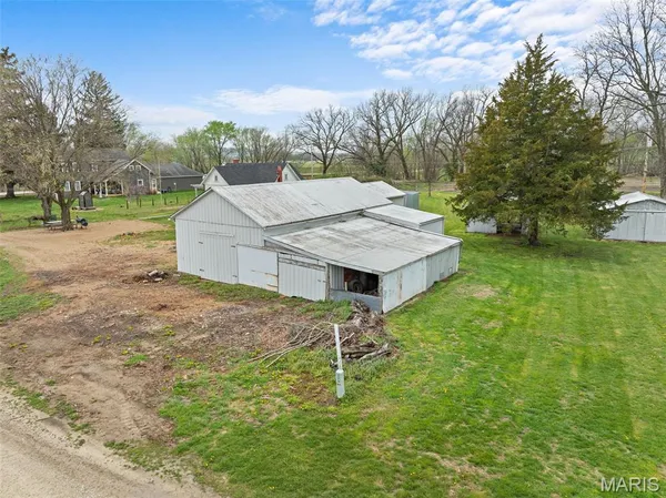 $250,000 | 32391 Case Road, Hermann, MO 65041