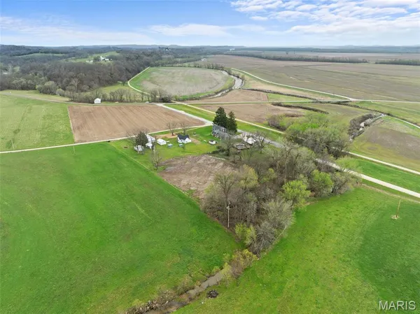$250,000 | 32391 Case Road, Hermann, MO 65041