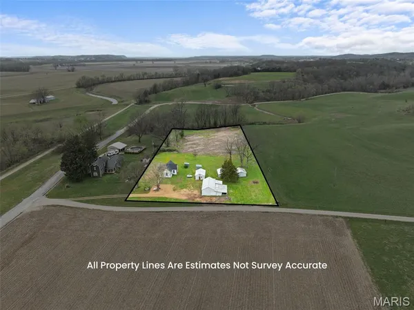 $250,000 | 32391 Case Road, Hermann, MO 65041