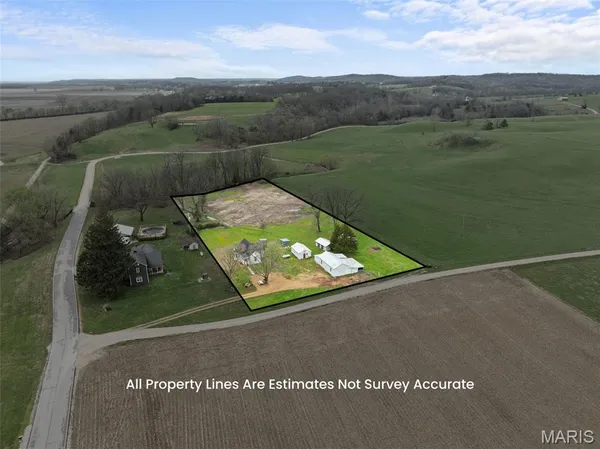 $250,000 | 32391 Case Road, Hermann, MO 65041