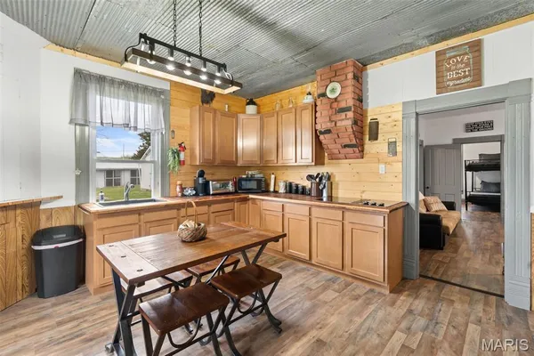 $250,000 | 32391 Case Road, Hermann, MO 65041
