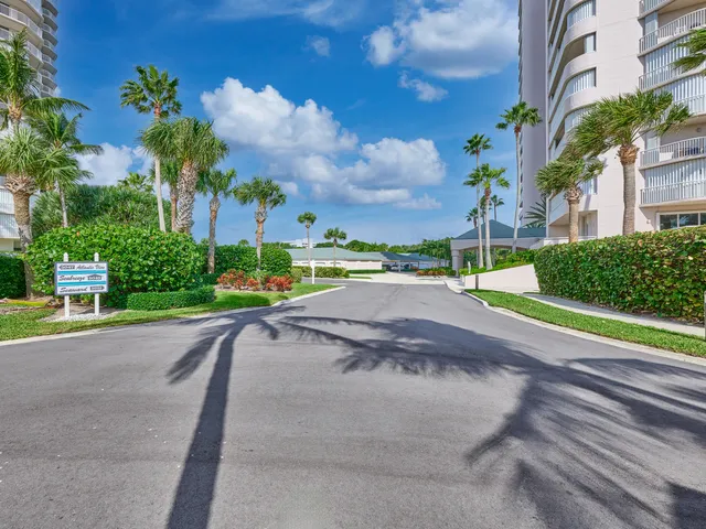 $5,500 | 5051 North Hwy A1A, Unit 93, Fort Pierce, FL 34949