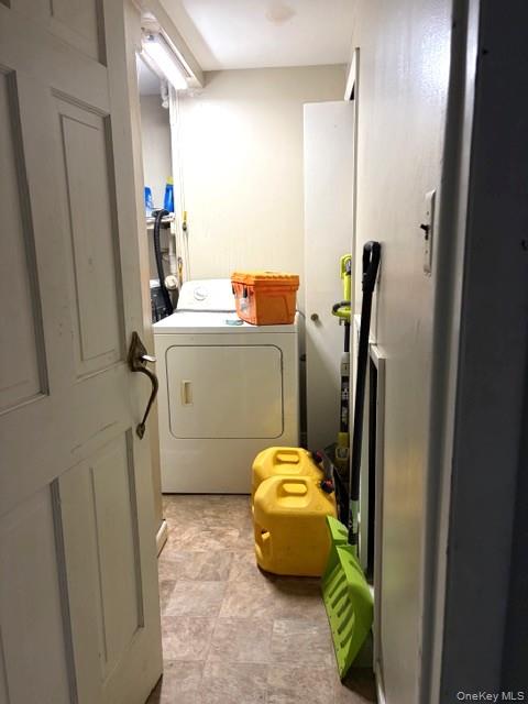 33 Eden Road, Unit 41 Cuddebackville, NY 12729 - Photo 26 of 34 a bathroom with a sink toilet and shower