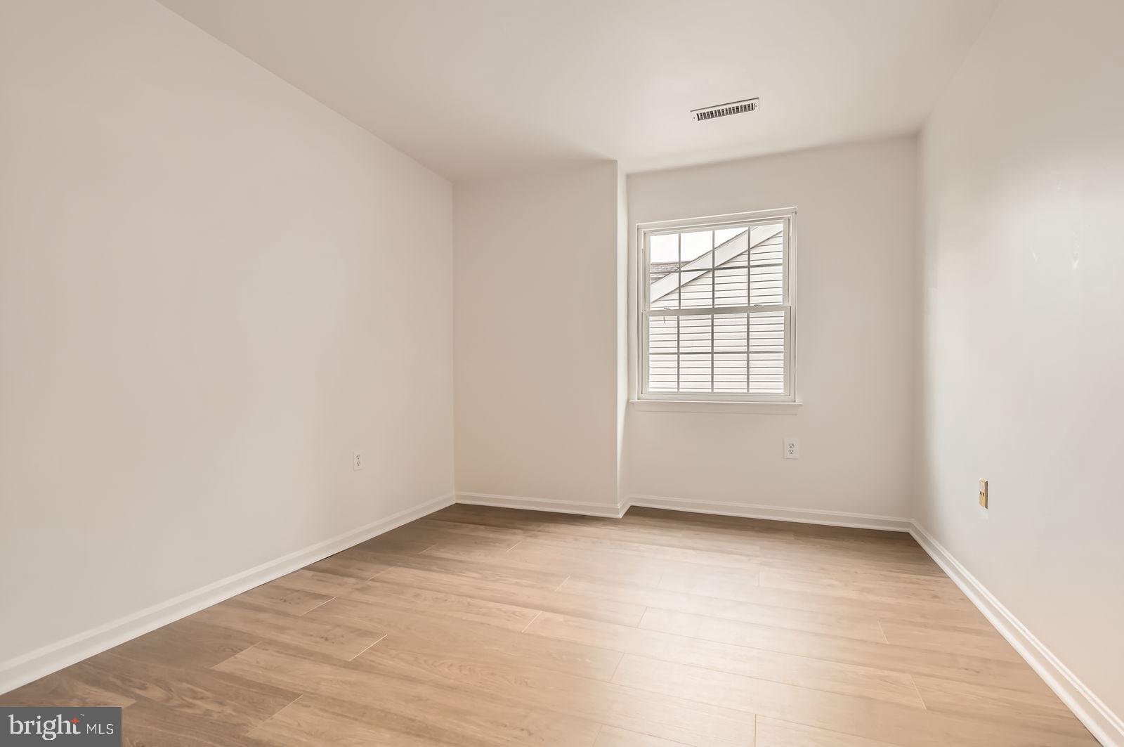 8385 Montgomery Run Road, Unit G Ellicott City, MD 21043 - Photo 19 of 30 Gallery Image 19